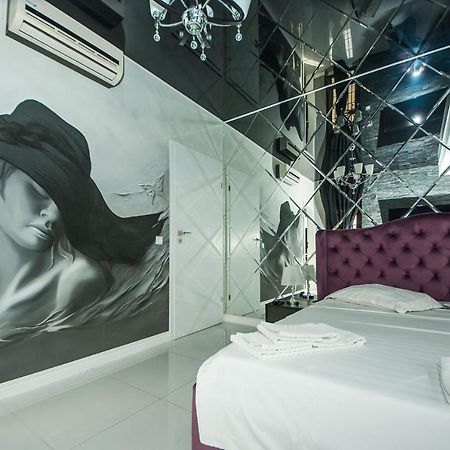 Galaţi Apartament Sweet Luxury מראה חיצוני תמונה
